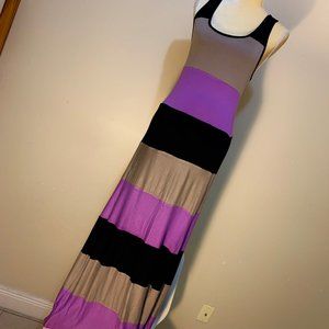 Karina Grimaldi S. Maxi- sleeveless. Modal soft.